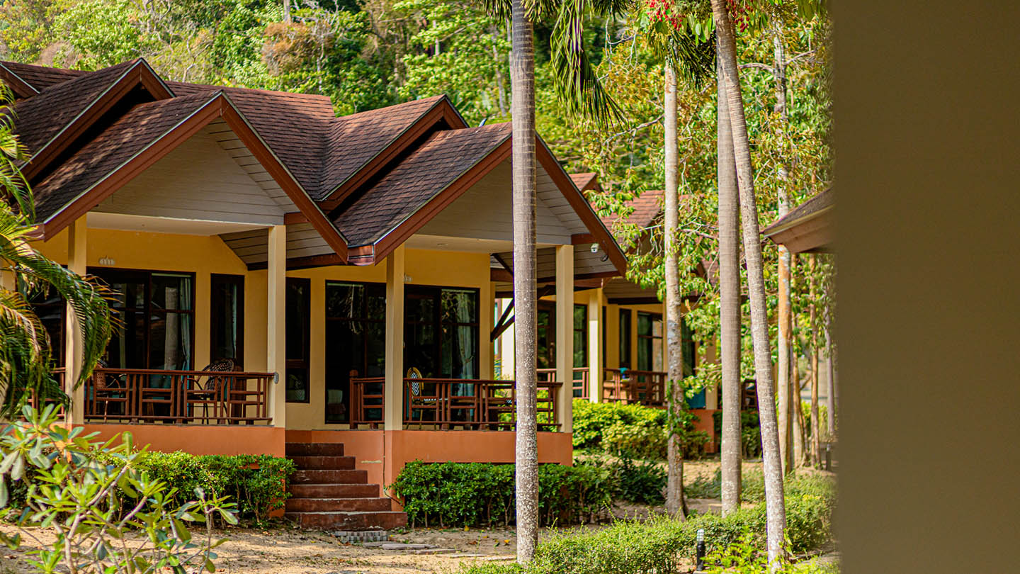 TONSAI BAY RESORT